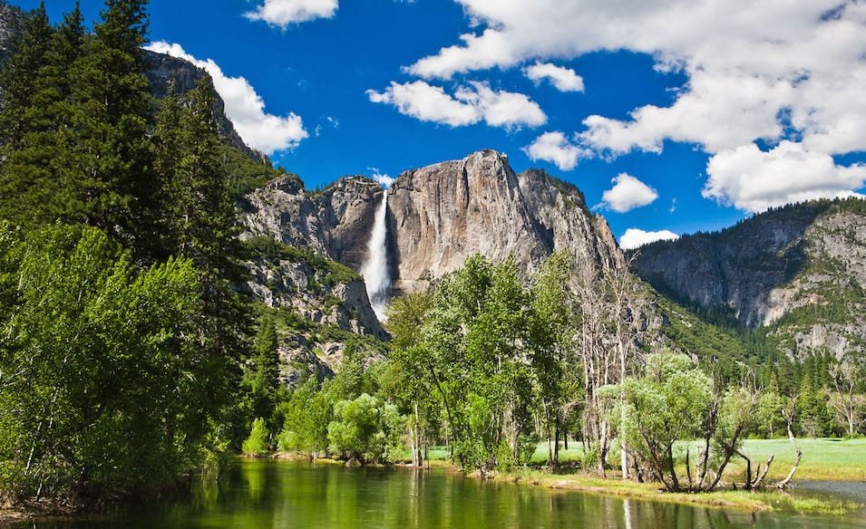Shunryu Suzuki nas cachoeiras de Yosemite: “Nossa vida e nossa morte são a mesma coisa”