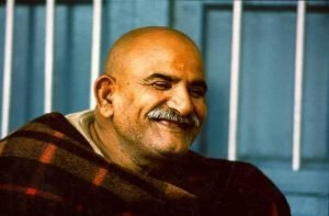 Do ódio aos prantos: a história do encontro do médico Larry Brilliant com o mestre Neem Karoli Baba